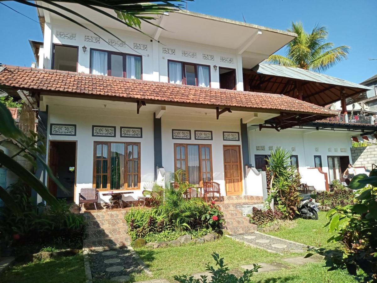 Aris Homestay And Warung Made Munduk Екстериор снимка
