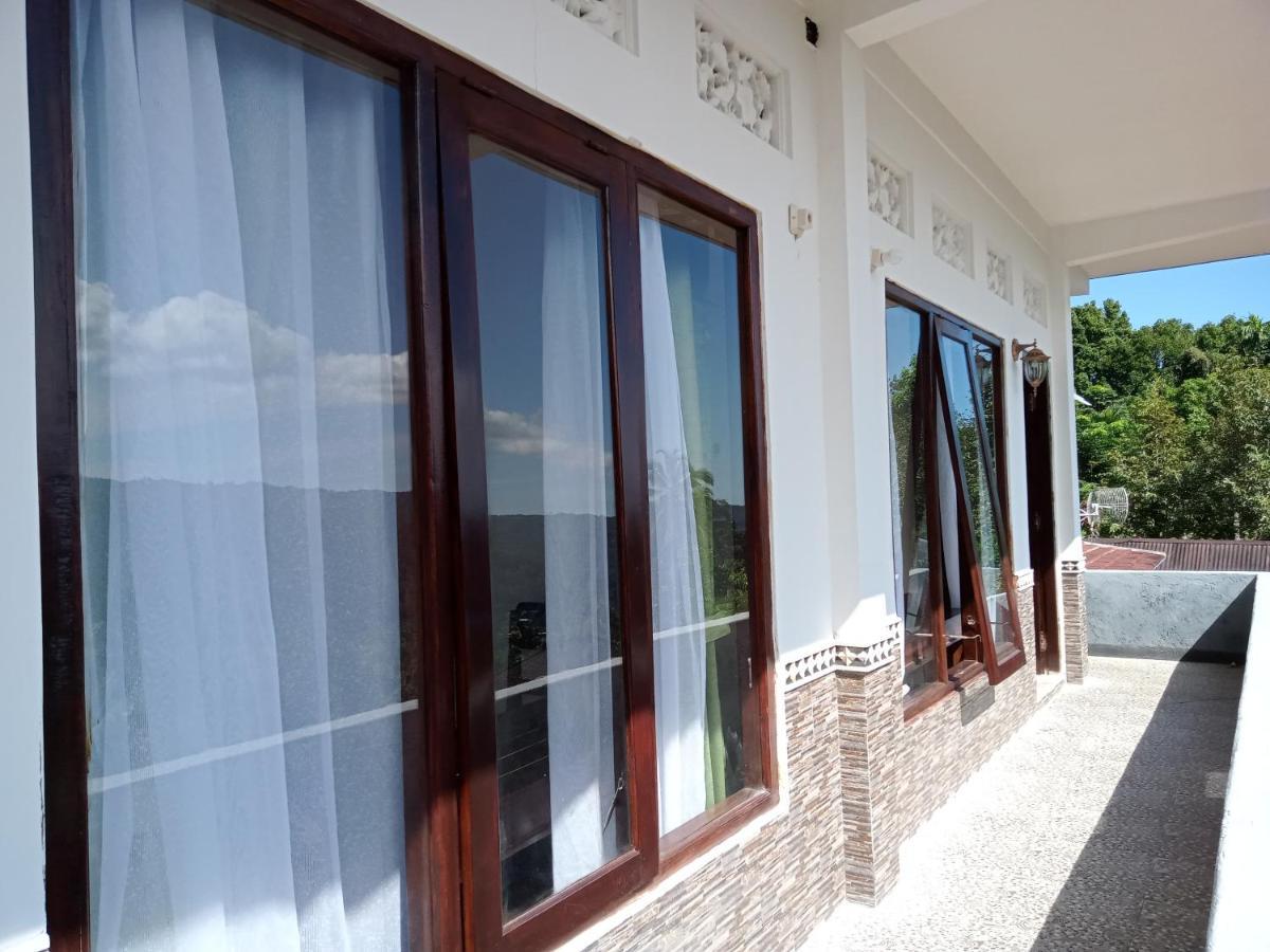 Aris Homestay And Warung Made Munduk Екстериор снимка