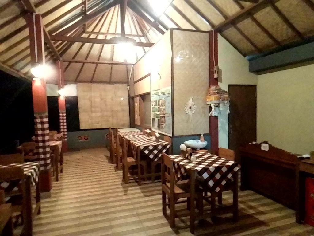 Aris Homestay And Warung Made Munduk Екстериор снимка