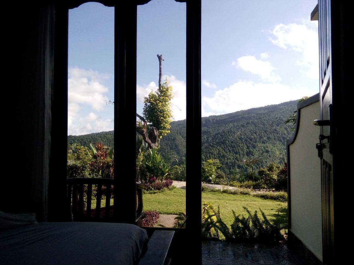Aris Homestay And Warung Made Munduk Екстериор снимка