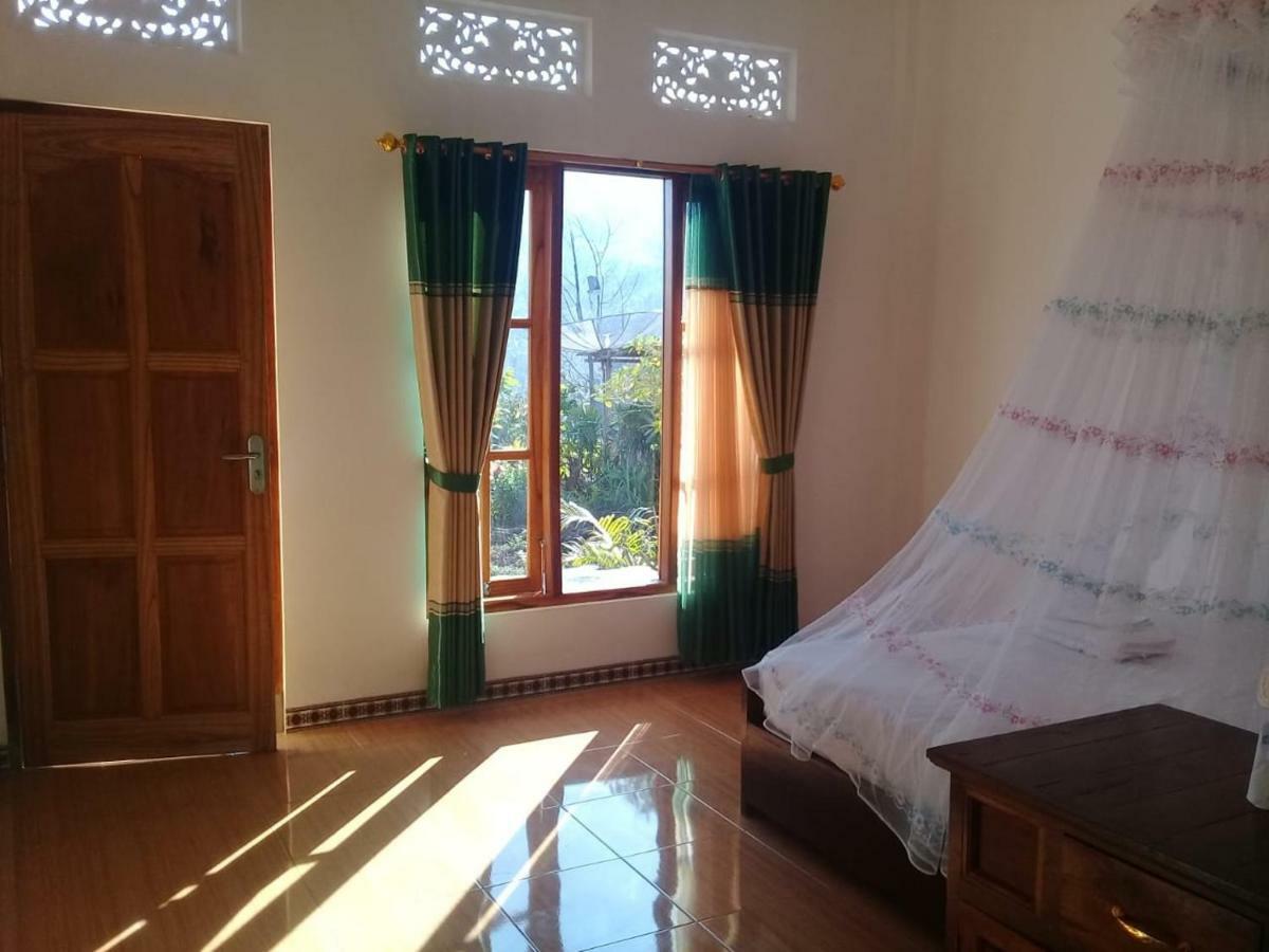 Aris Homestay And Warung Made Munduk Екстериор снимка
