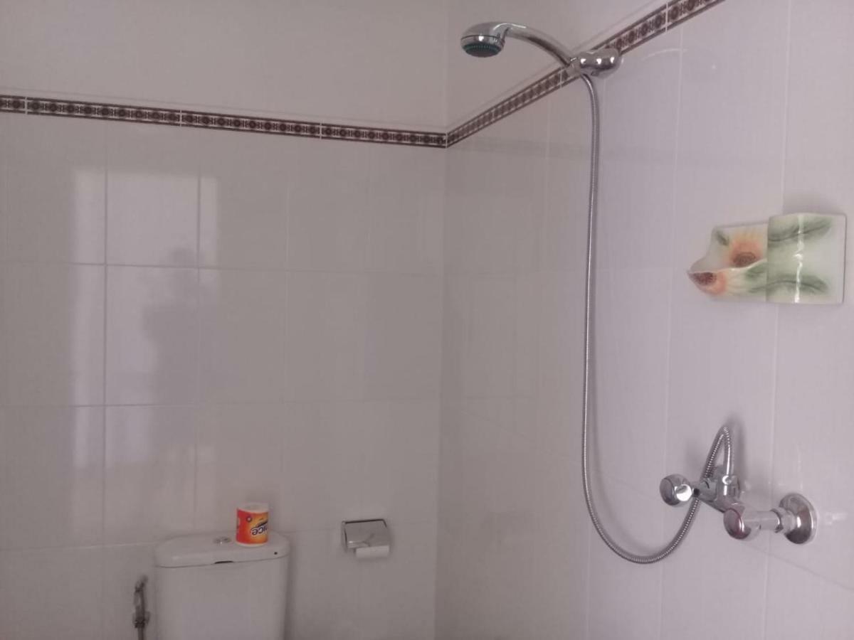 Aris Homestay And Warung Made Munduk Екстериор снимка