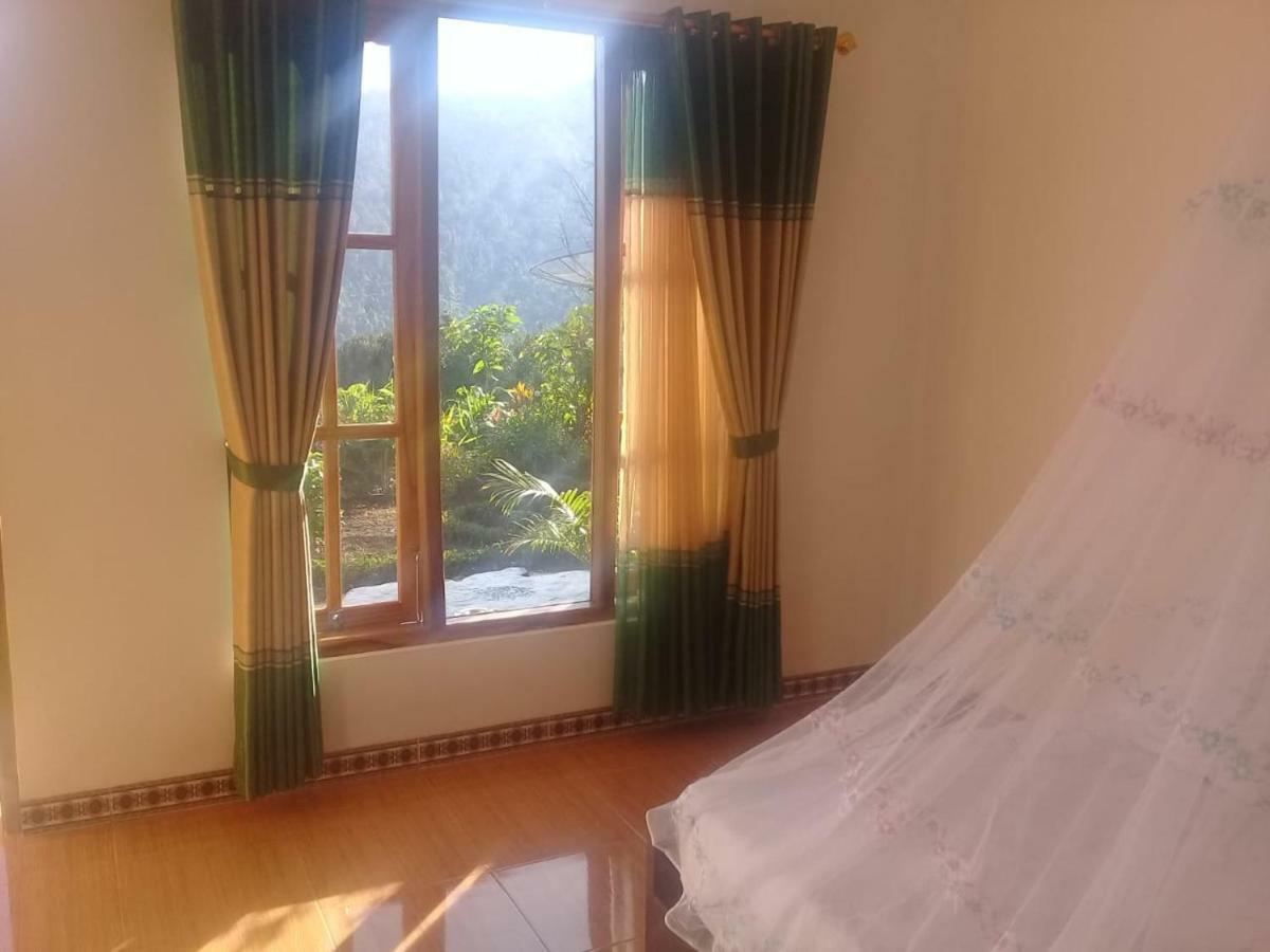 Aris Homestay And Warung Made Munduk Екстериор снимка