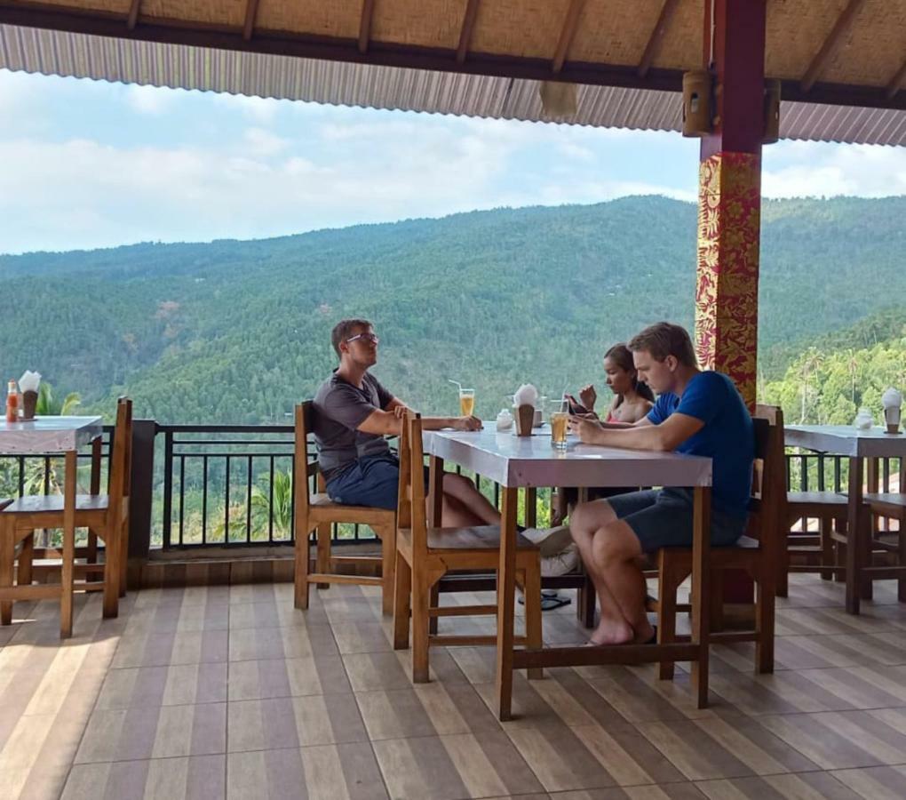 Aris Homestay And Warung Made Munduk Екстериор снимка