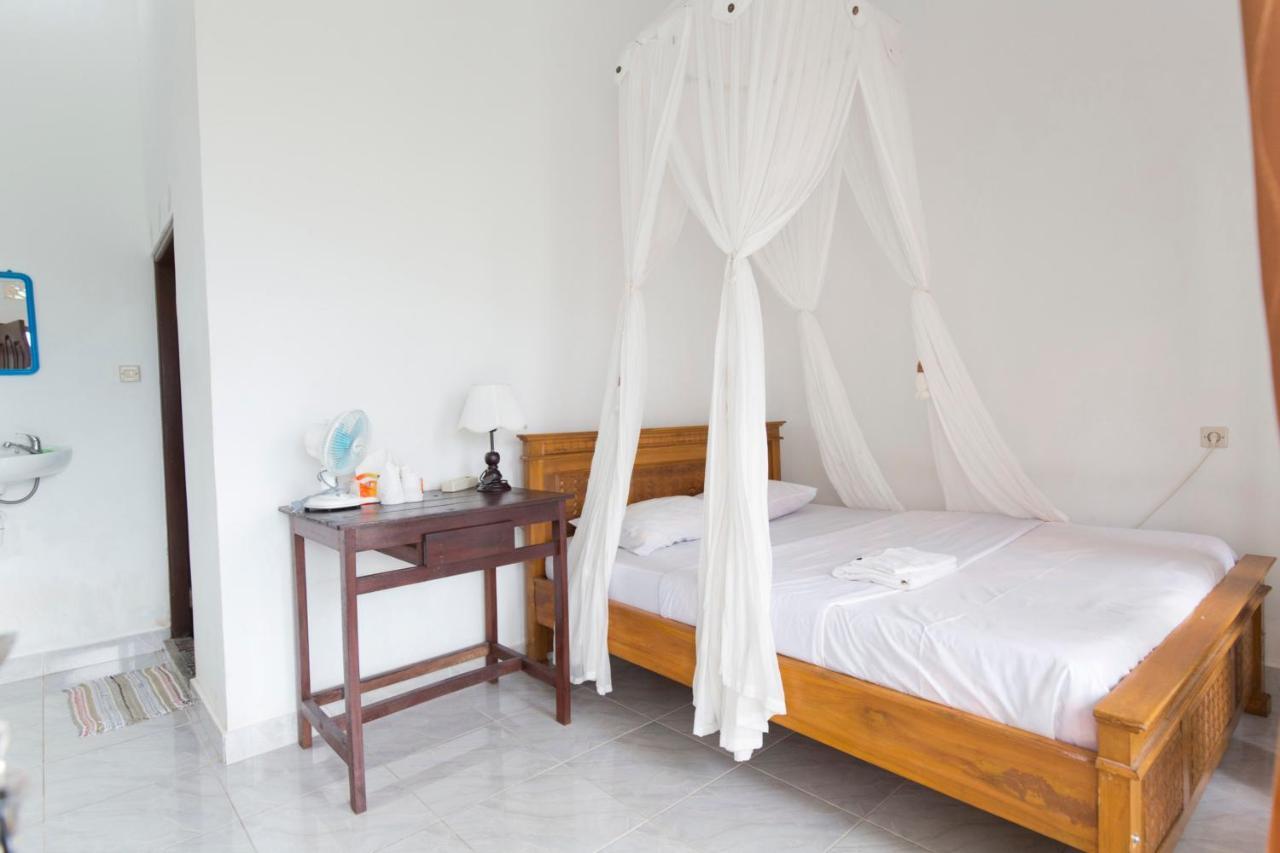 Aris Homestay And Warung Made Munduk Екстериор снимка
